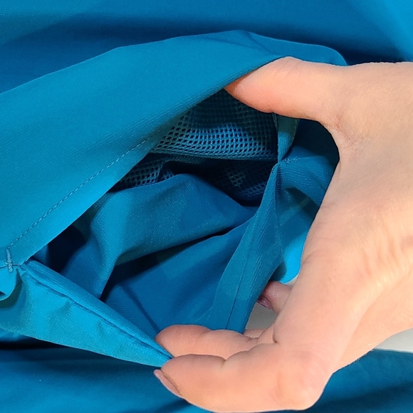 Adidas Vintage Windbreaker/Track Jacket Women's Sz M Cir 2006 Great Cond… - Picture 4 of 12